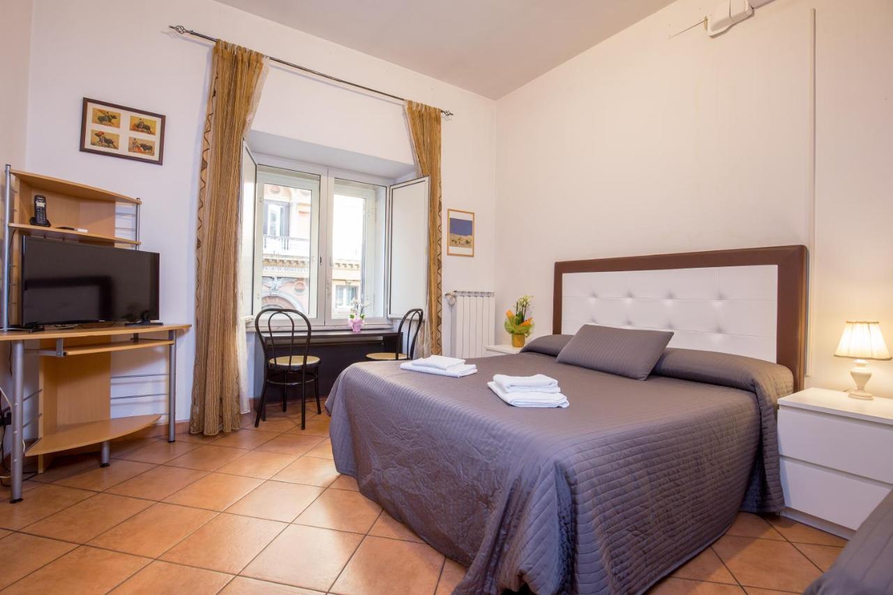 Minihotel Azzurra Affittacamere 3*