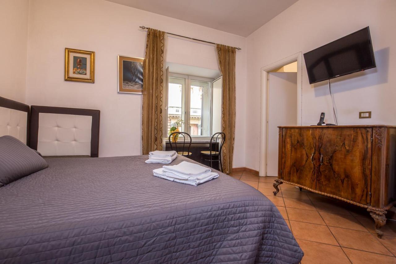 Minihotel Azzurra Pensión Roma